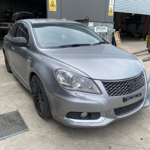 Car Wreckers - Suzuki Kizashi 2010 Silver Auto Petrol
