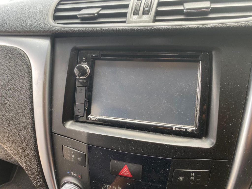 Car Wreckers - Suzuki Kizashi 2010 Silver Auto Petrol