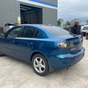 Car Wrecking - MAZDA 3 2006