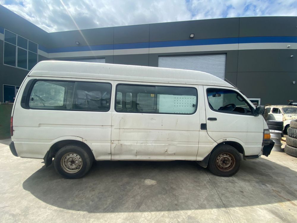 Car Wreckers - Toyota Hiace 1997