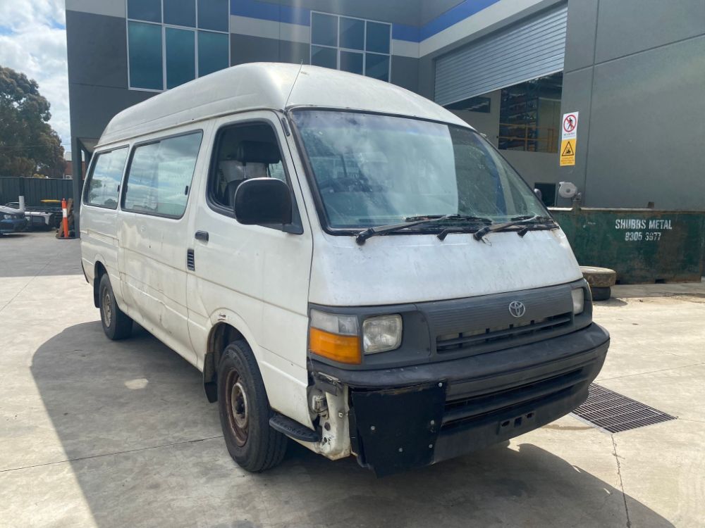 Car Wreckers - Toyota Hiace 1997