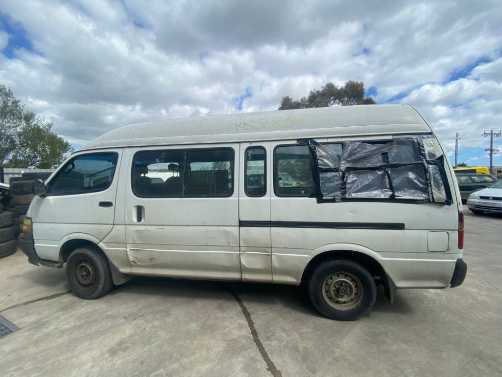 Car Wreckers - Toyota Hiace 1997