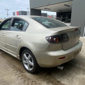 Car Wreckers - Mazda 3 2004