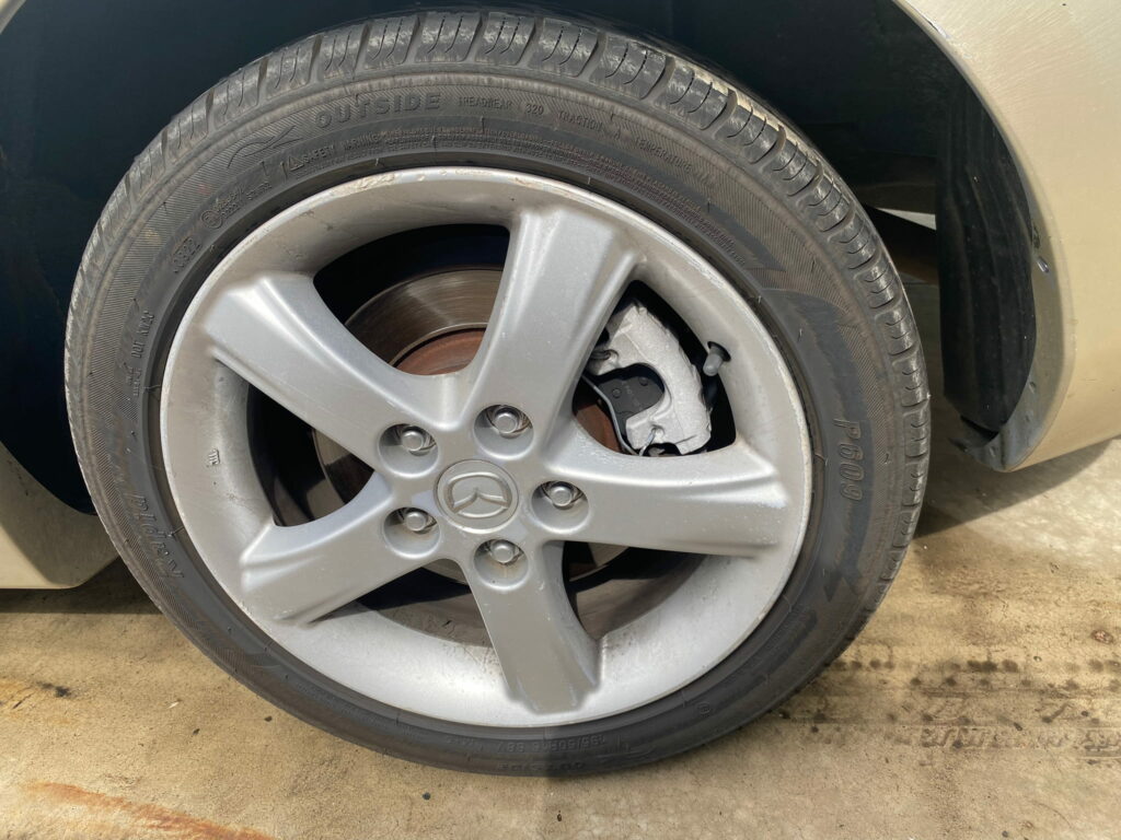 Car Wreckers - Mazda 3 2004