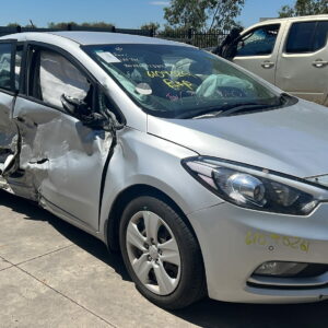 Car Wreckers - Kia Cerato 2016