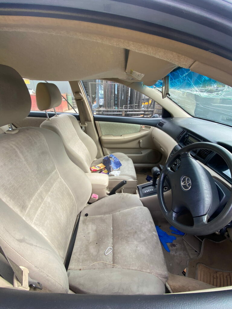 Car Wreckers - Toyota Corolla 2004