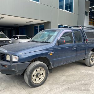 Car Wreckers - Mazda Bravo 2004