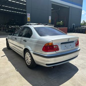 Car Wreckers - BMW 318I 2000