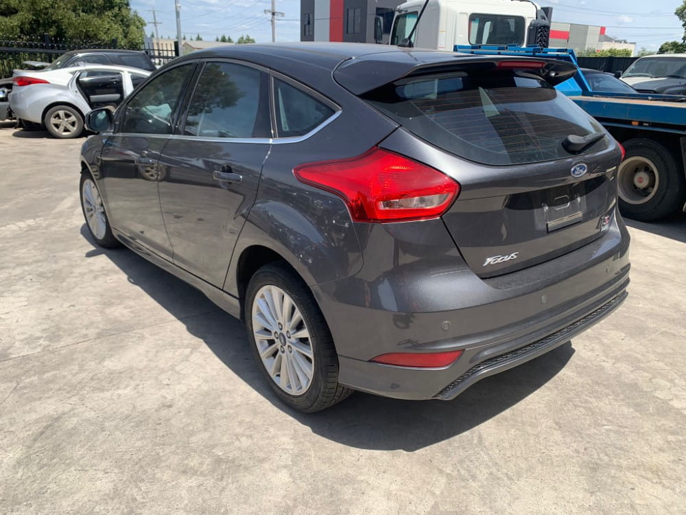 car wreckers Ford Focus 2018