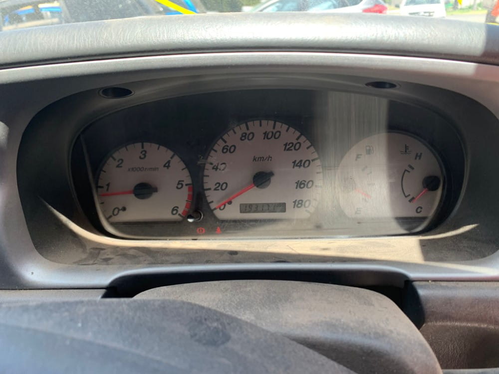 car wreckers Ford Courier 2005