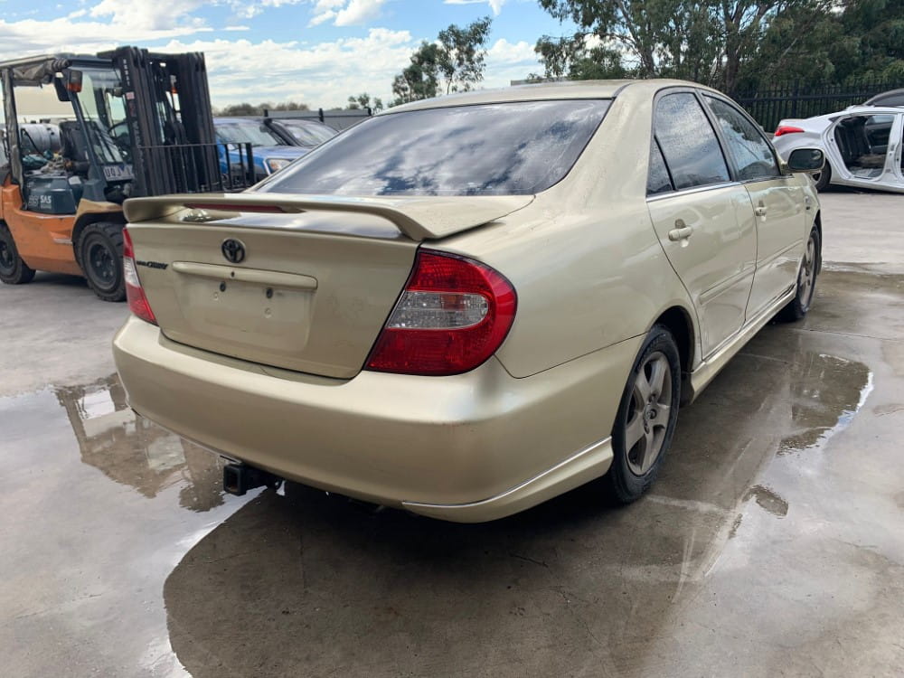 car wreckers toyota camry 2003