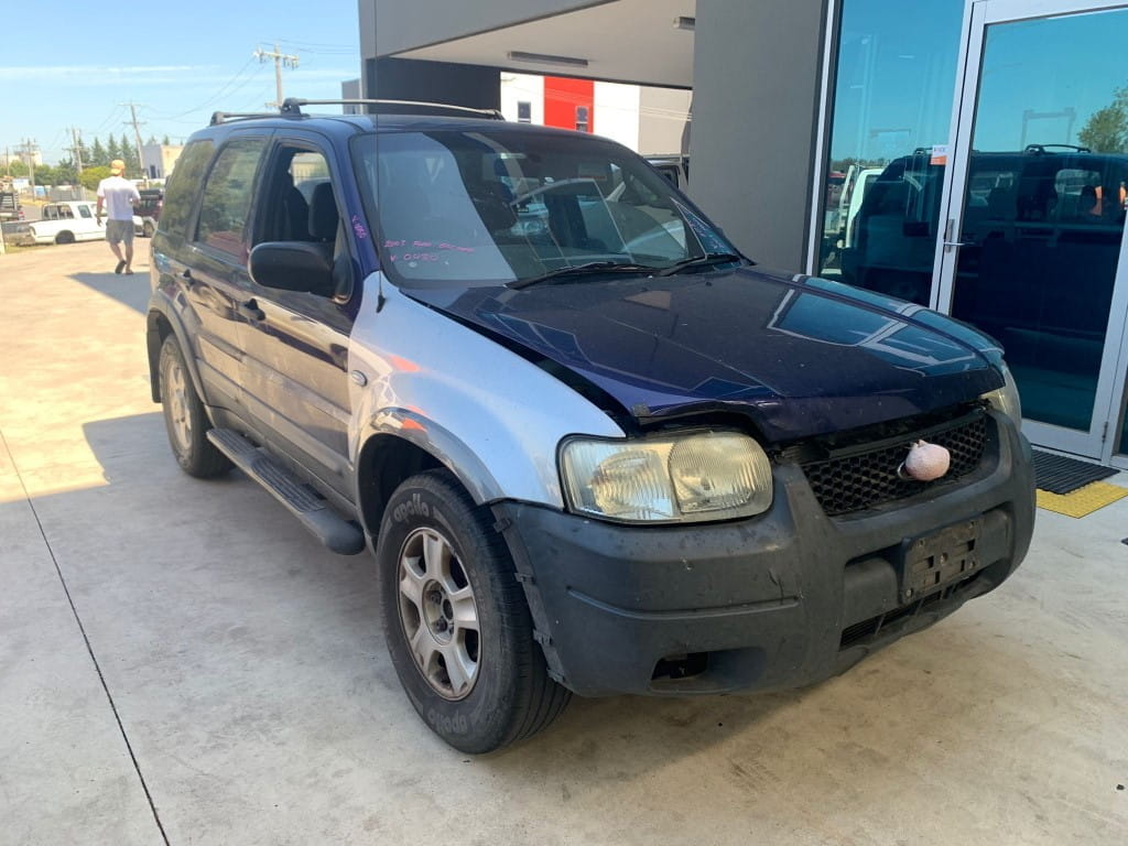 Car Wreckers - Ford Escape 2003
