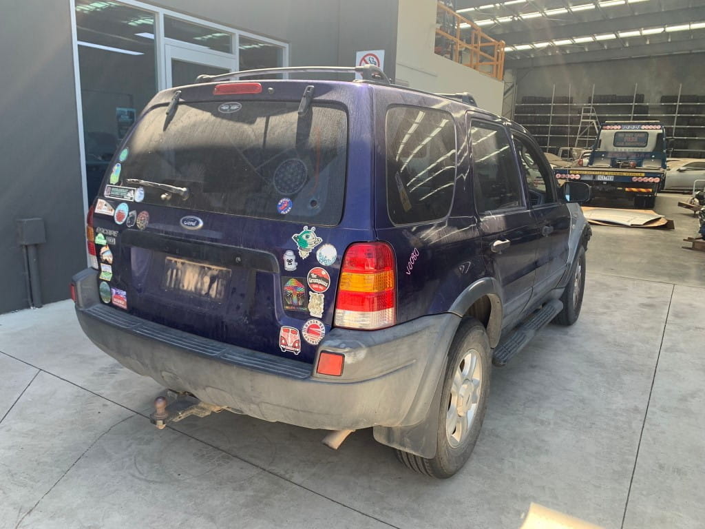 Car Wreckers - Ford Escape 2003