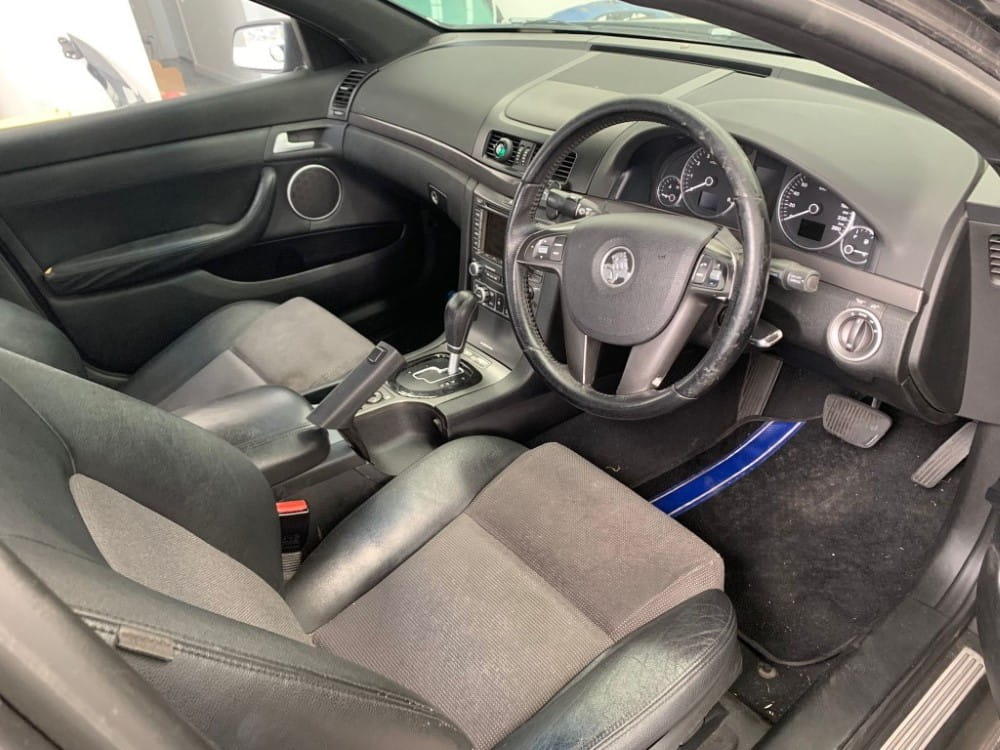 Car Wreckers - Holden Calais 2006