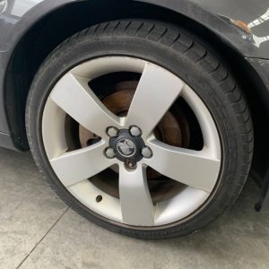 Car Wreckers - Holden Calais 2006