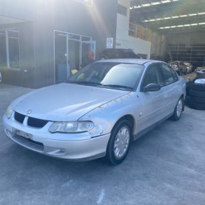 Car Wreckers - Holden Commodore 2000