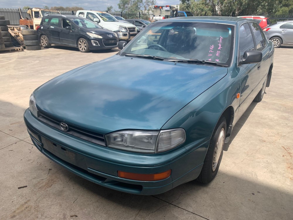 Car Wreckers - Toyota Camry 1993