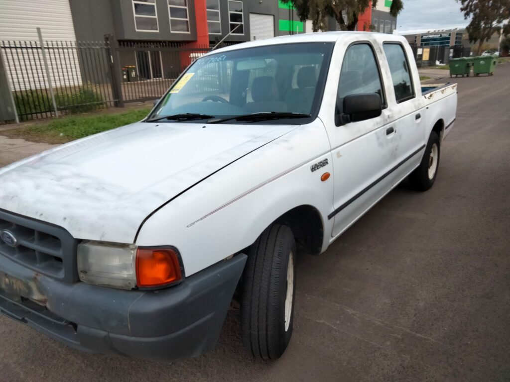 Car Wrecking Ford Courier 1999 1
