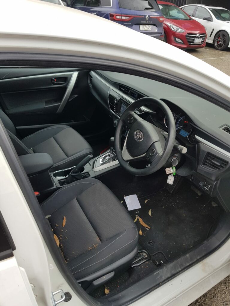 Car Wrecking Toyota Corolla 2016 6