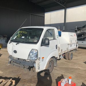 Car Wrecking Kia K2700 2006 4