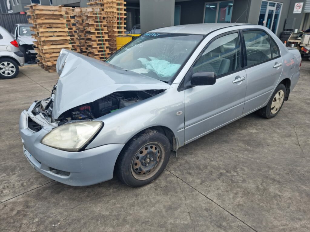 Car Wrecking Mitsubishi Lancer 2004 6