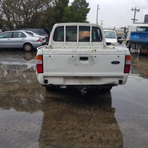 Car Wrecking Ford Courier 2002 7