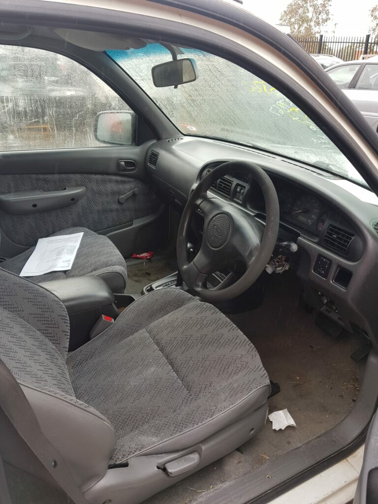 Car Wrecking Ford Courier 2002 2