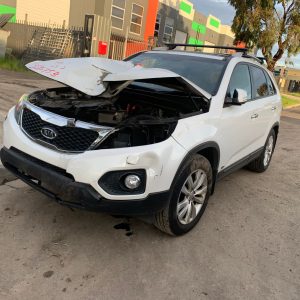 Car Wrecking Kia Sorento 2011 5