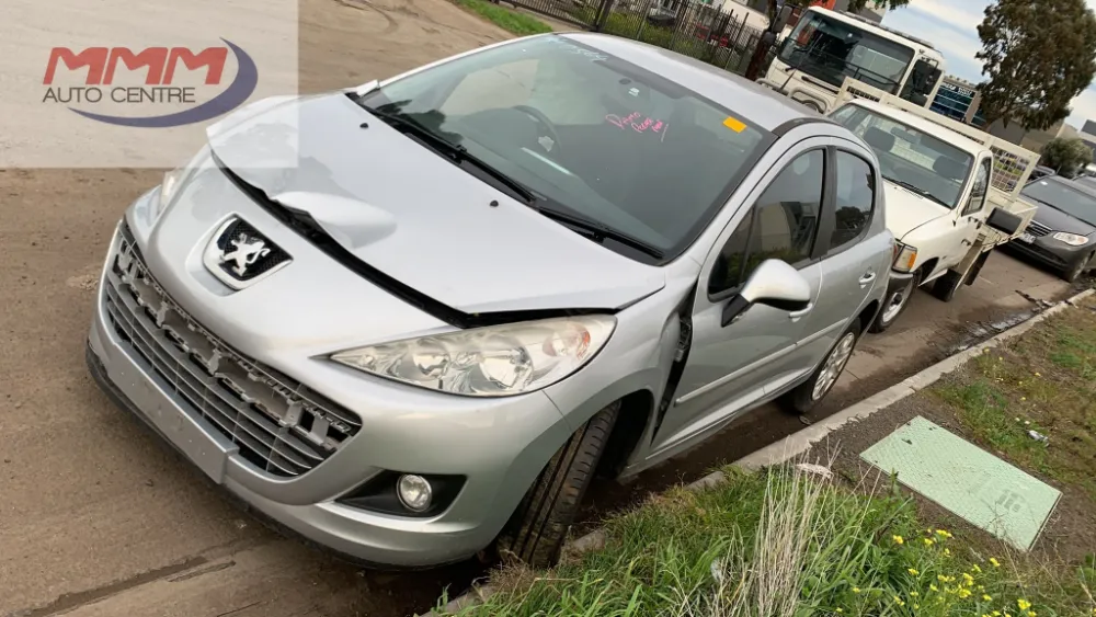 Car Wrecking Peugeot 207 5
