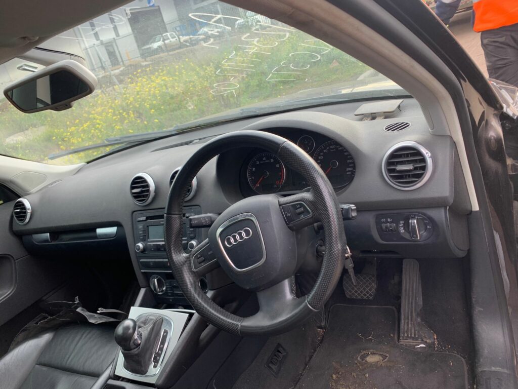 Car Wrecking Audi A3 2009 4