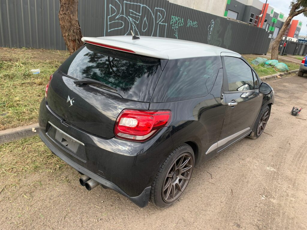 Car Wrecking Citroen DS DS3 2010 3