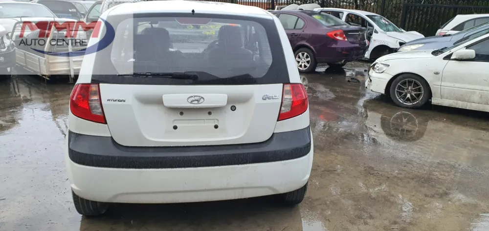 Car Wrecking Hyundai 4