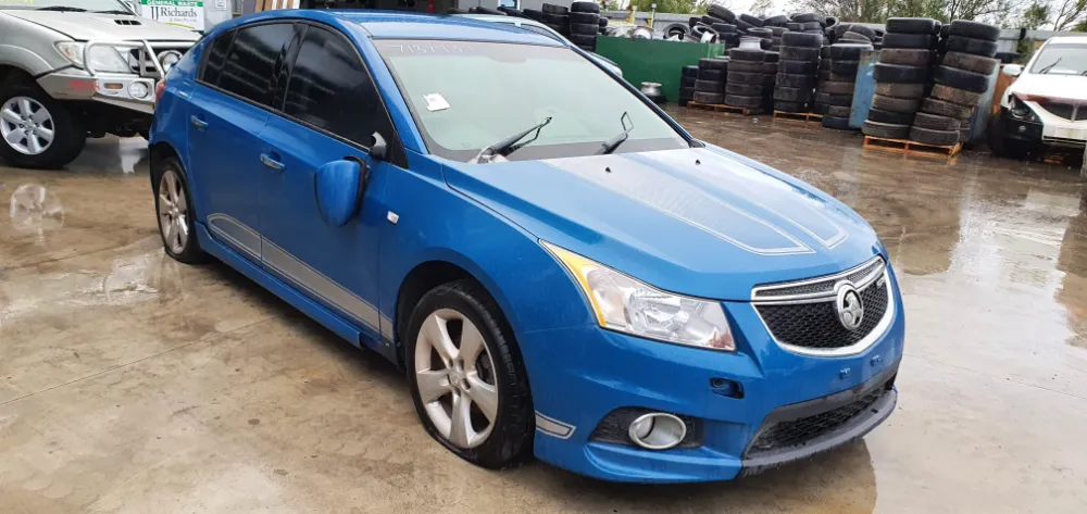 Car Wrecking Holden 5