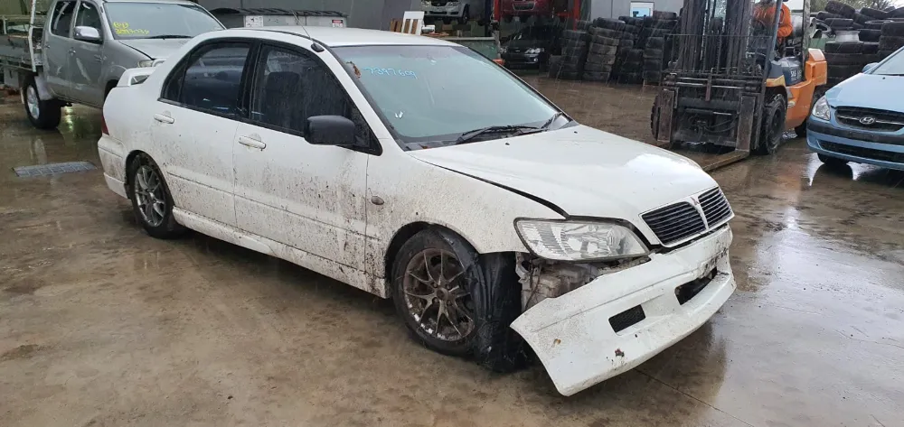 Car Wrecking Mitsubishi 7