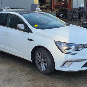 Car Wrecking Renault Megane 2016 1