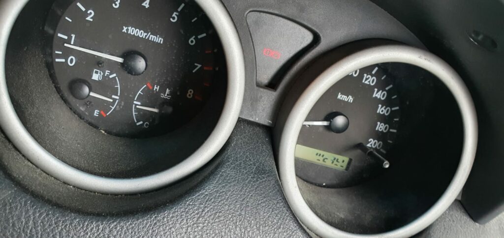 car wrecking - HOLDEN BARINA 2007