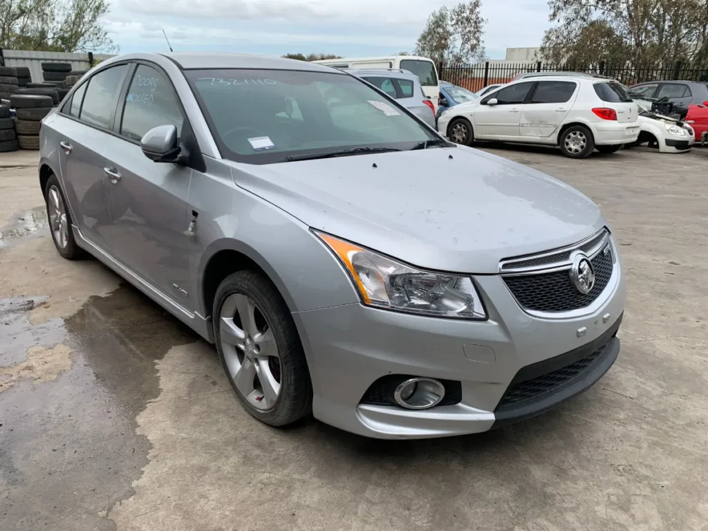 car wrecking HOLDEN CRUZE 2012