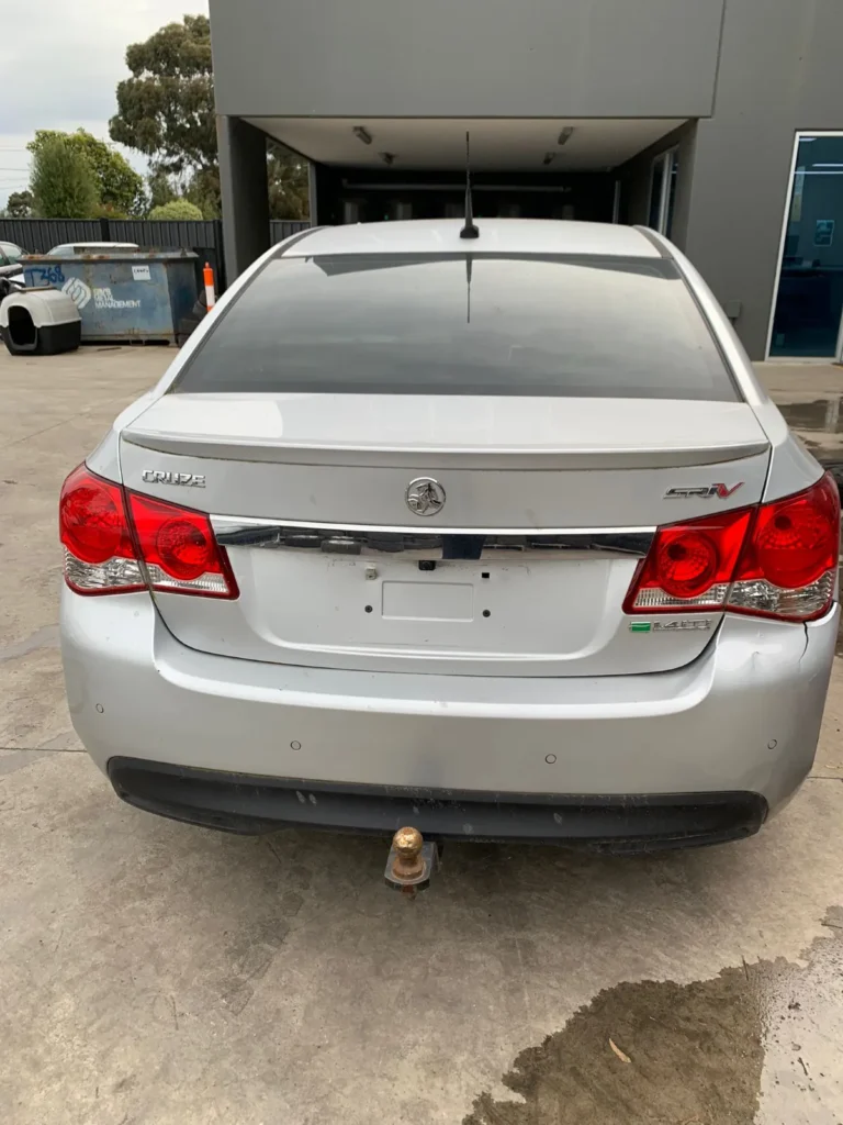 car wrecking HOLDEN CRUZE 2012