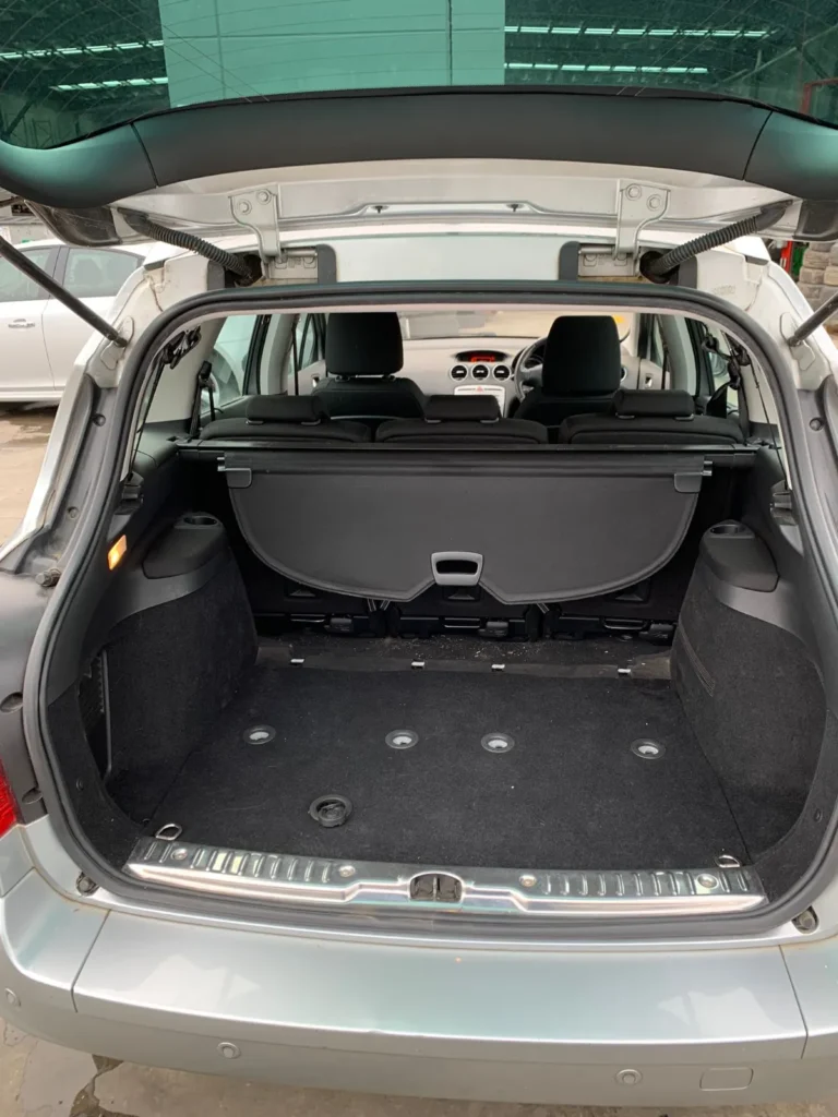 car wrecking PEUGEOT 308 2010