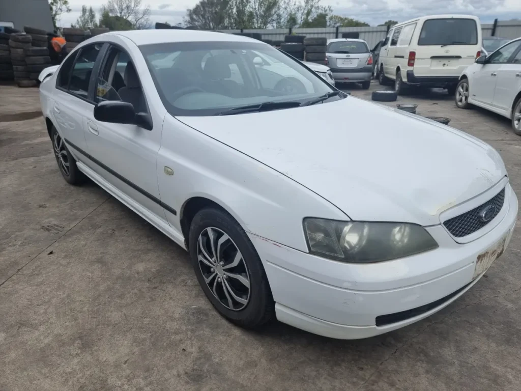 Car Wrecking - Ford Falcon 2001