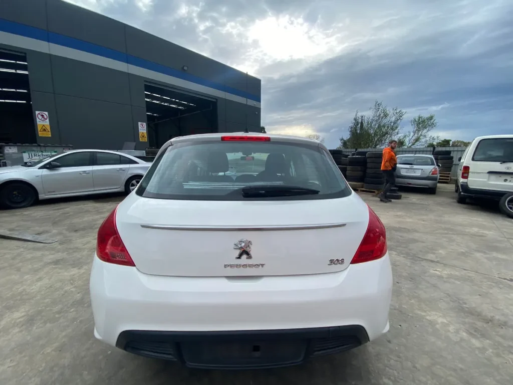 car wrecking - PEUGEOT 308 2014