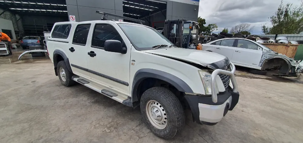 Car Wrecking - Holden Rodeo