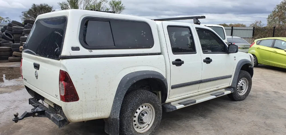 Car Wrecking - Holden Rodeo