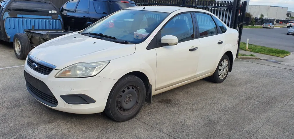 Car Wrecking - Ford Focus