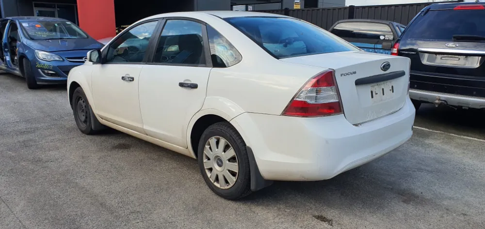 Car Wrecking - Ford Focus