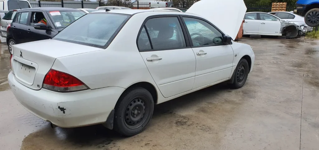 Car Wrecking - Mitsubishi Lancer