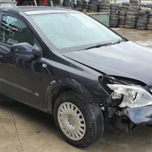 Car Wrecking Holden Astra