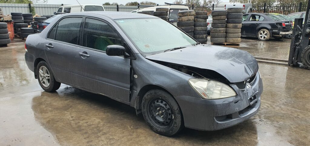 Car Wrecking Mitsubishi Lancer