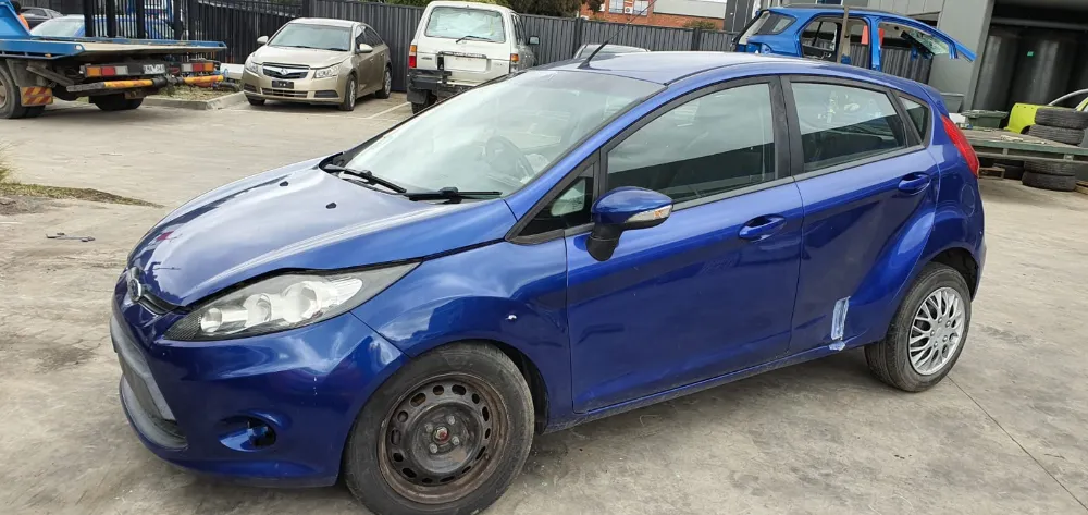 Car Wrecking Ford Fiesta