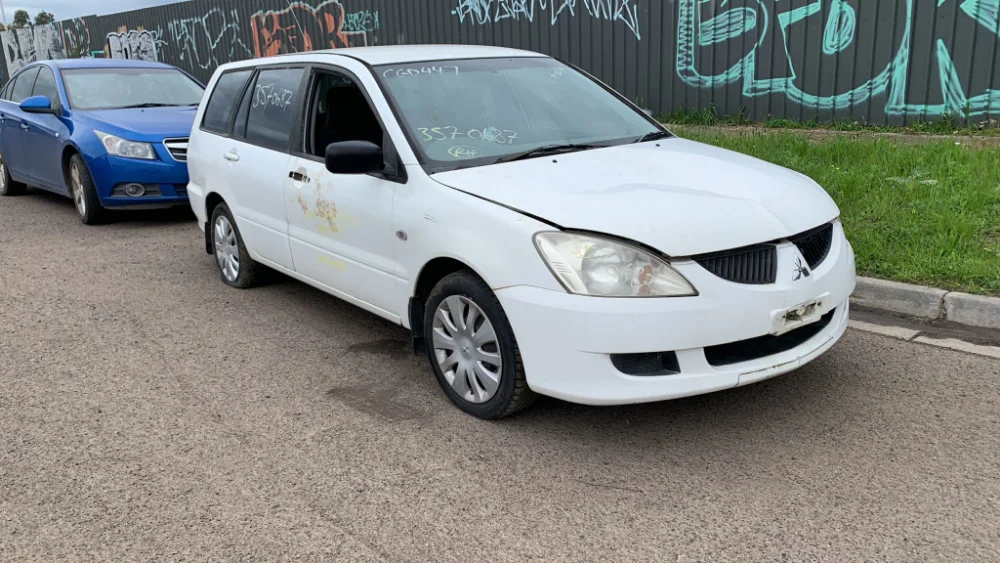 Car Wrecking - Mitsubishi Lancer 2004 White Auto Petrol